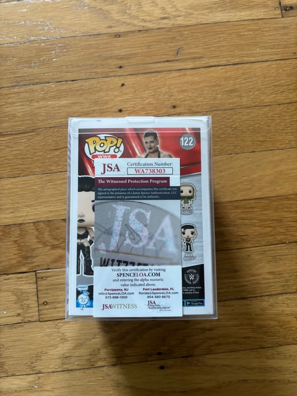 Funko Pop! WWE Rhea Ripley Vinyl Figure - Black & Purple Autograph - Picture 3 of 4